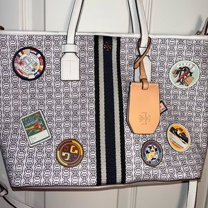 Tory Burch vacation tote bag